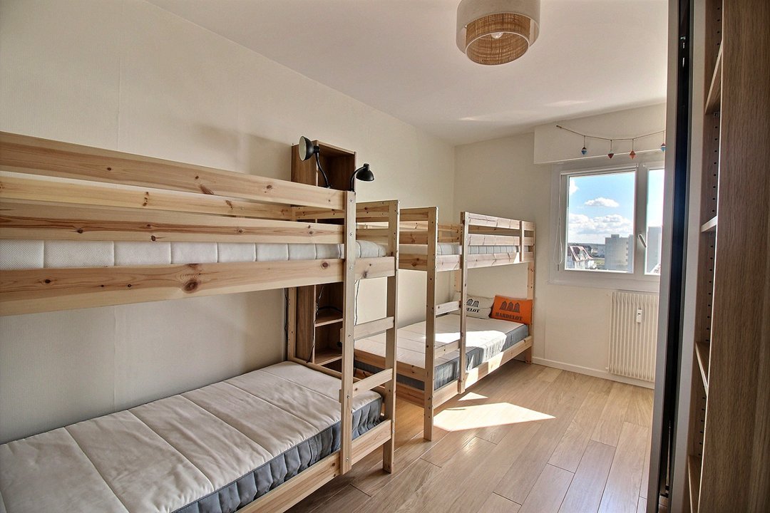 /picture/helios/116215201/ESCALE A6/7_2026-04-10CEST18h00-09.jpg